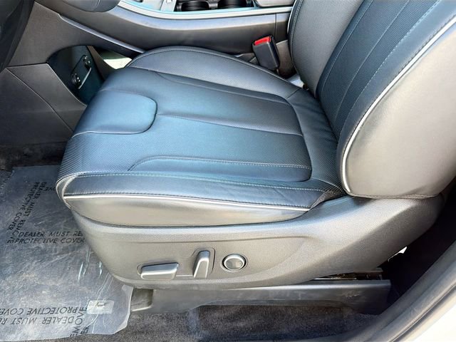 Used 2025 Hyundai Palisade SEL AWD/4WD image 19