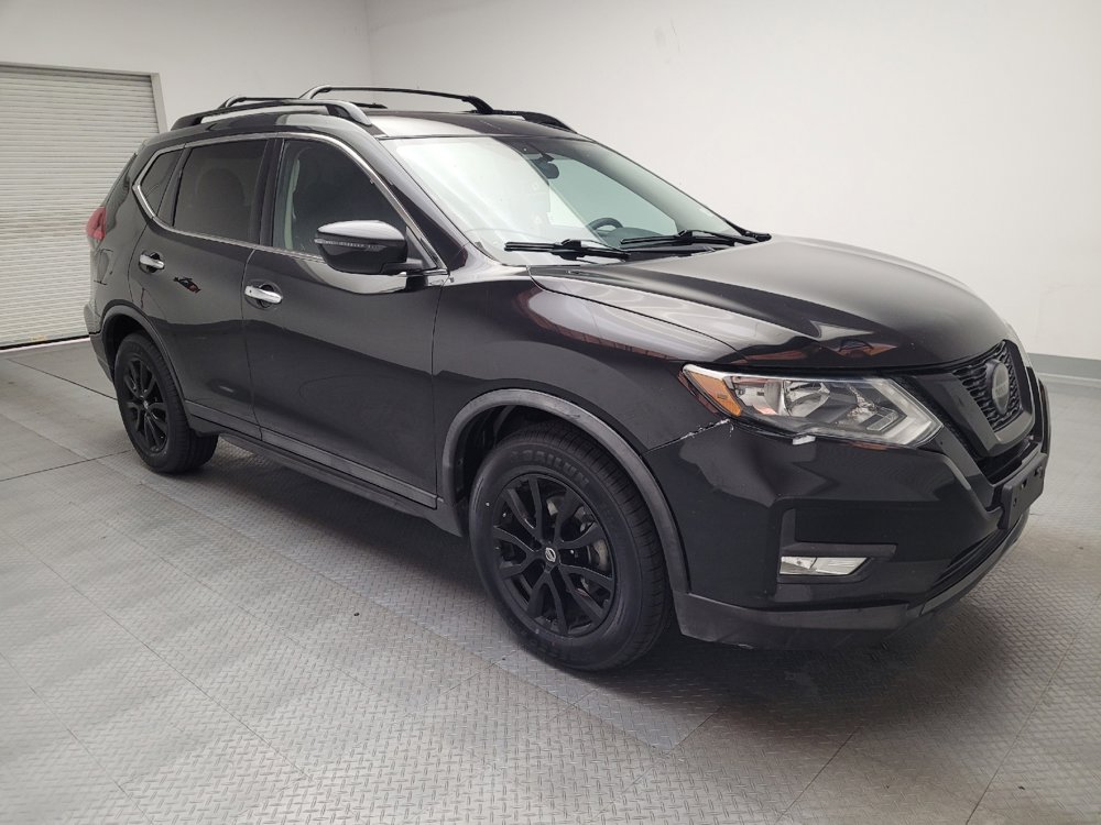 Used 2018 Nissan Rogue SV image 13