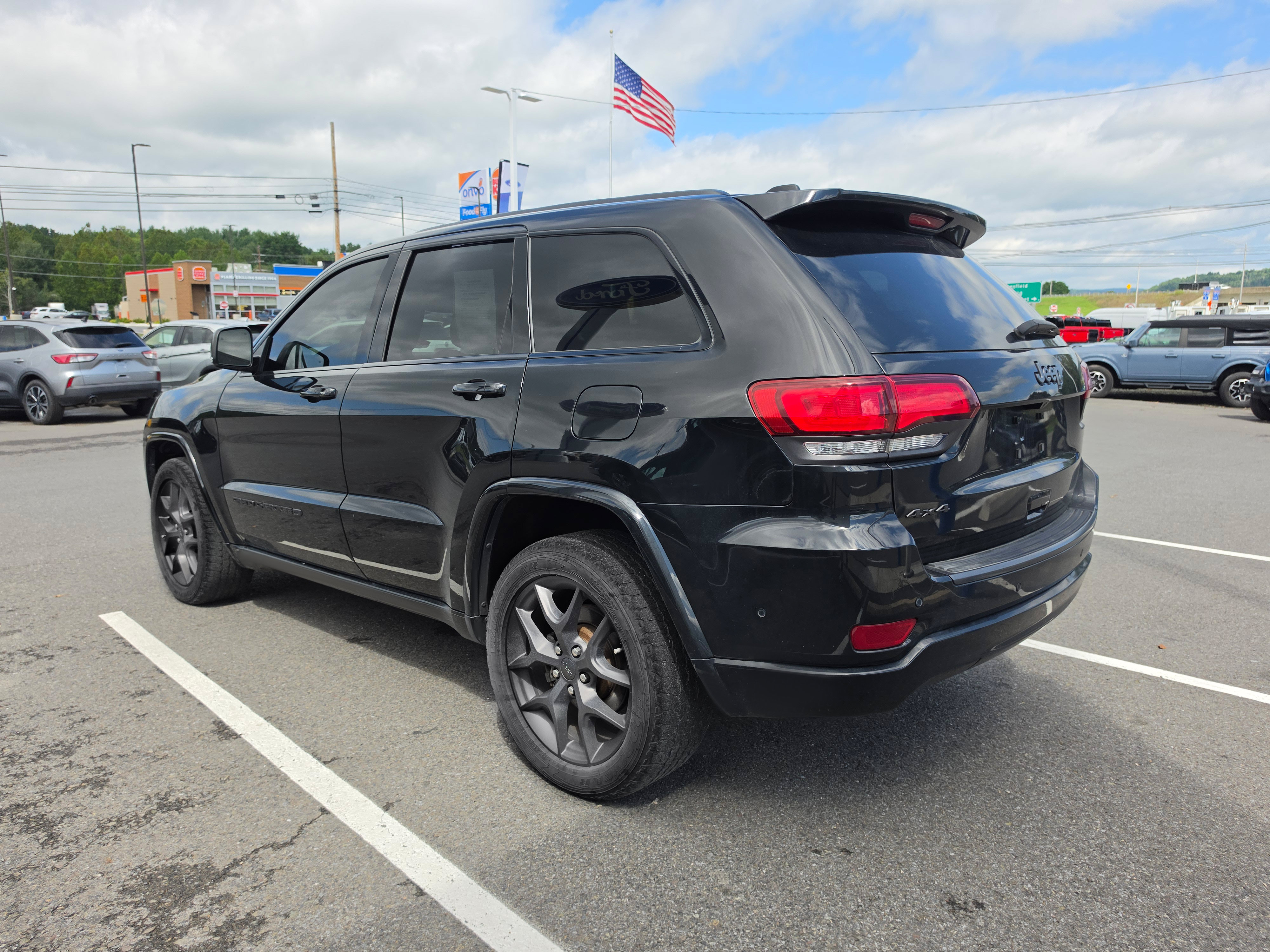 Used 2021 Jeep Grand Cherokee Limited w/ Quick Order Package 28K 80th AWD/4WD image 6
