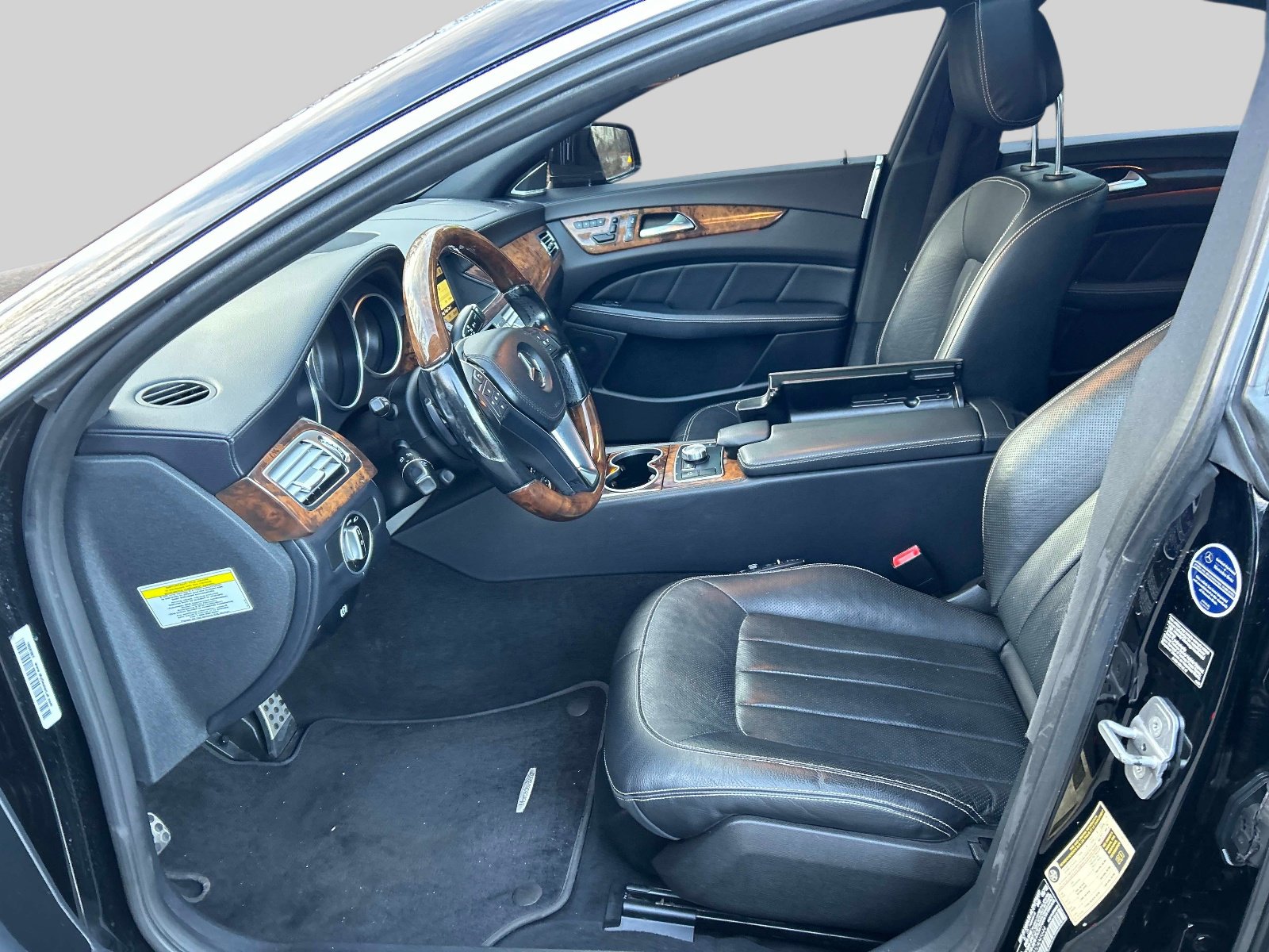 Used 2012 Mercedes-Benz CLS 550 4MATIC image 11