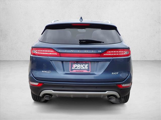 Used 2018 Lincoln MKC Premiere FWD image 3