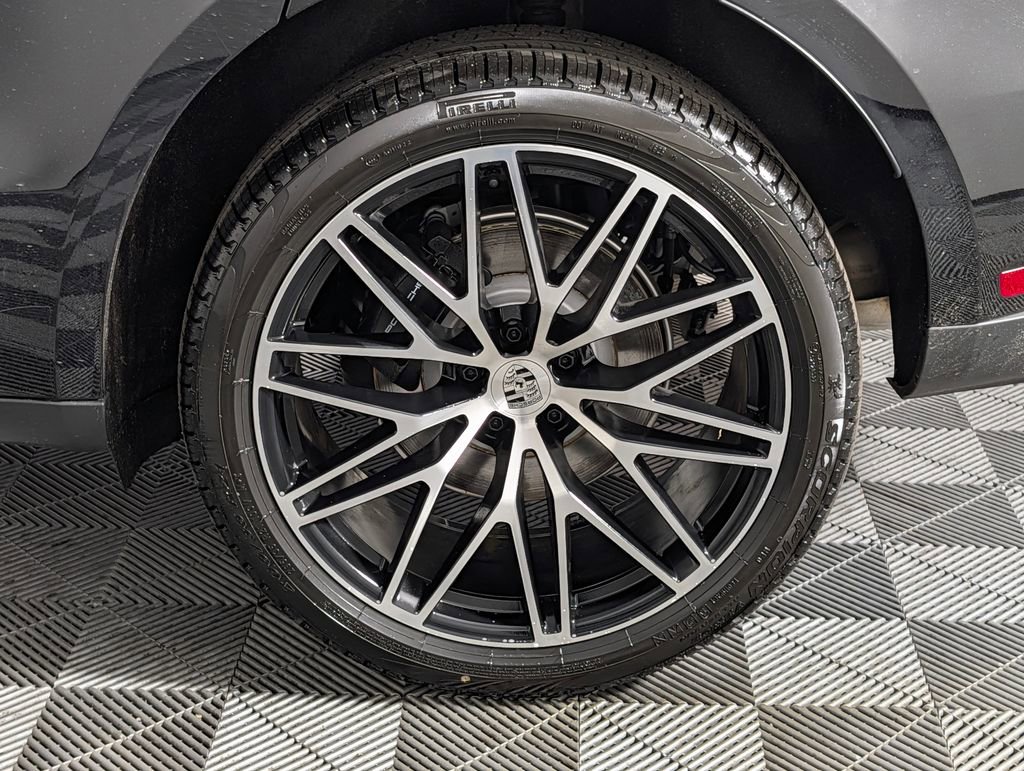 New 2026 Porsche Macan image 12