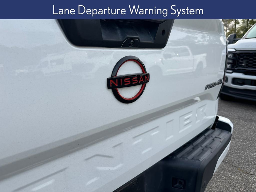 Used 2023 Nissan Frontier PRO-4X w/ Technology Package image 12