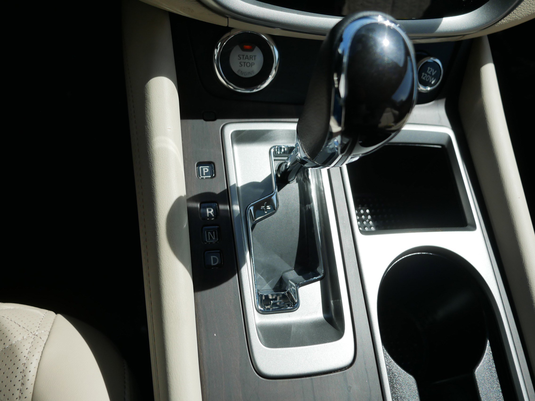 Used 2024 Nissan Murano Platinum w/ Cargo Package AWD/4WD image 24