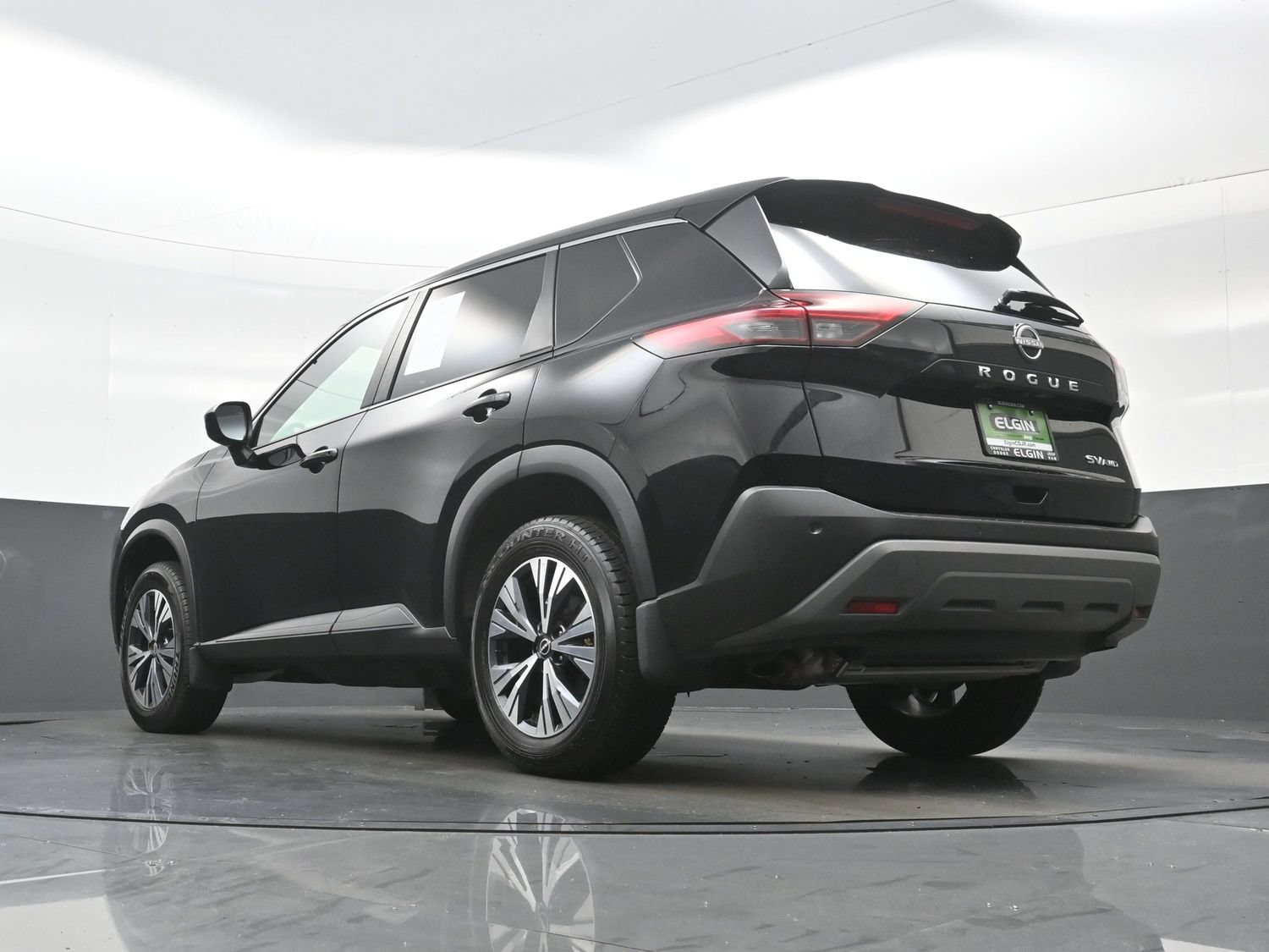 Used 2023 Nissan Rogue SV AWD/4WD image 32