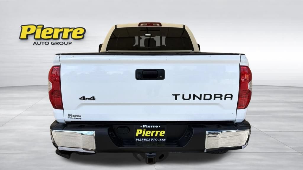 Used 2016 Toyota Tundra SR5 w/ SR5 Upgrade Package AWD/4WD image 3