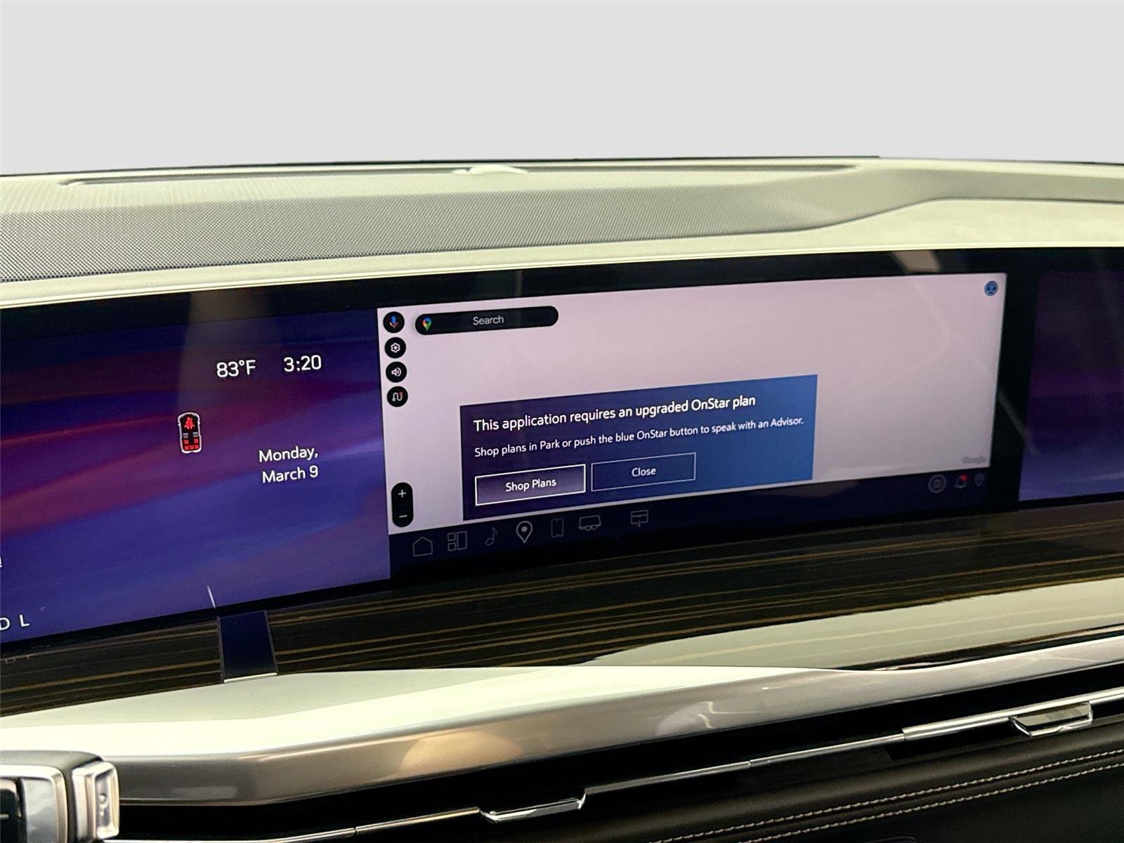 Used 2025 Cadillac Escalade ESV Premium Luxury image 18