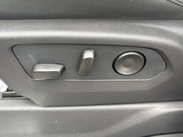 New 2026 Chevrolet Silverado 3500 LT w/ All Star Edition image 14