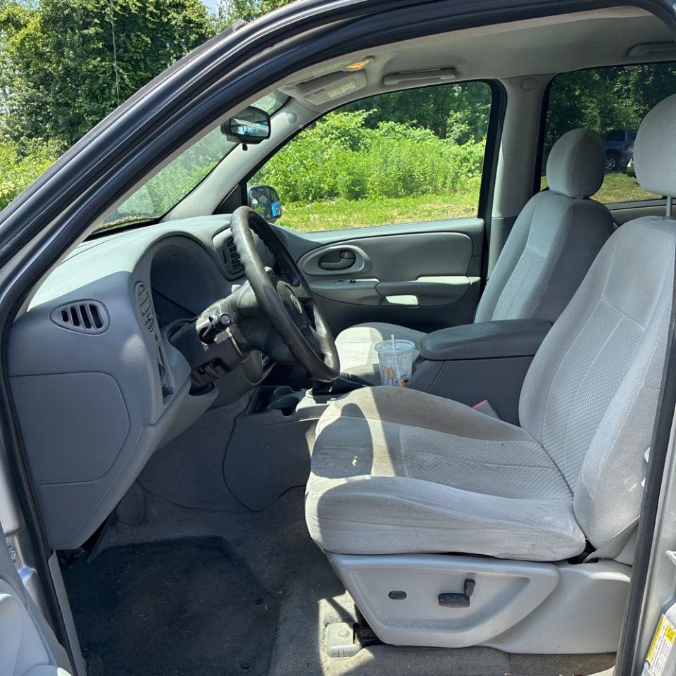 Used 2008 Chevrolet TrailBlazer 4WD image 15