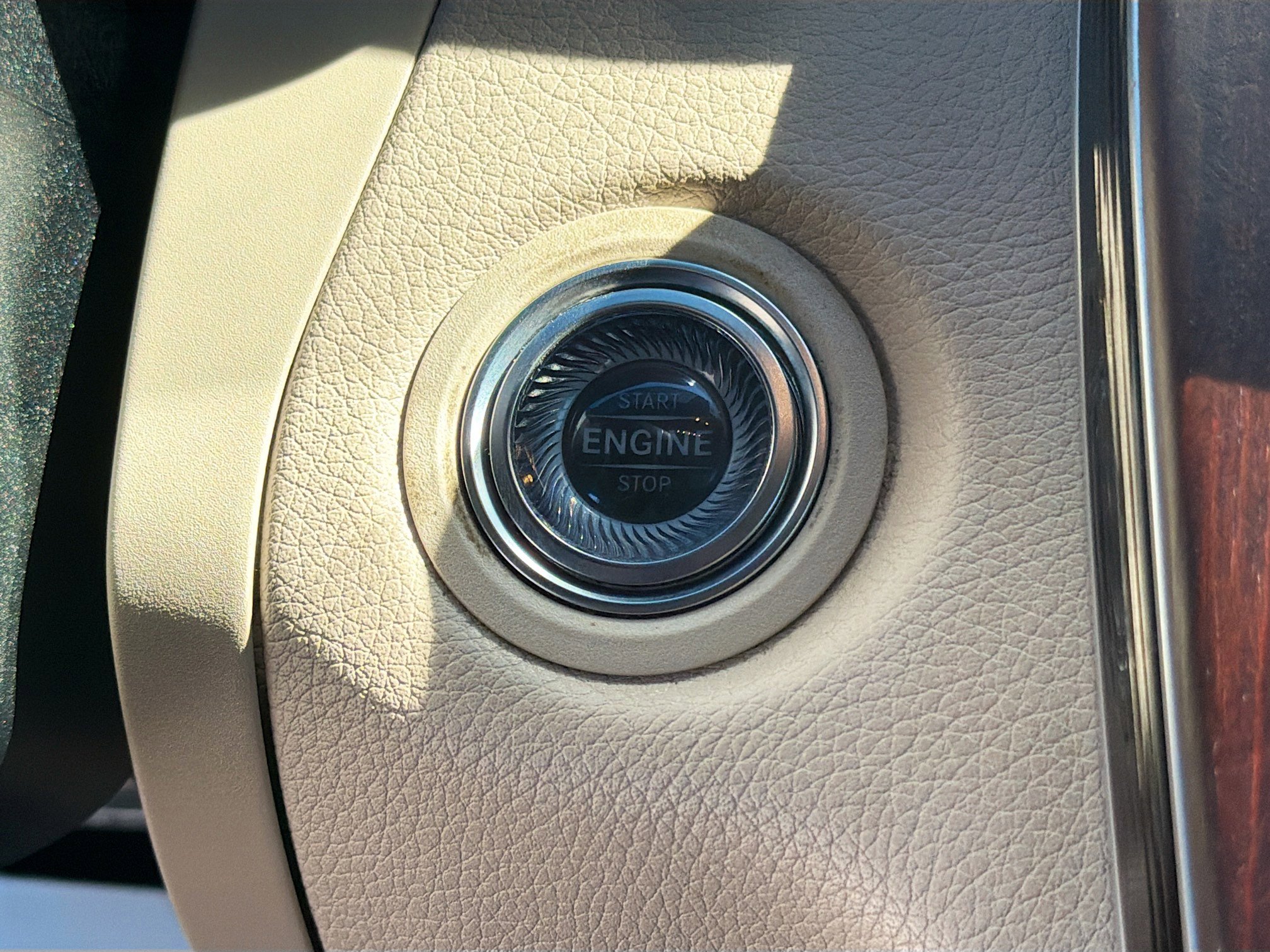 Used 2020 Mercedes-Benz C 300 Coupe image 32