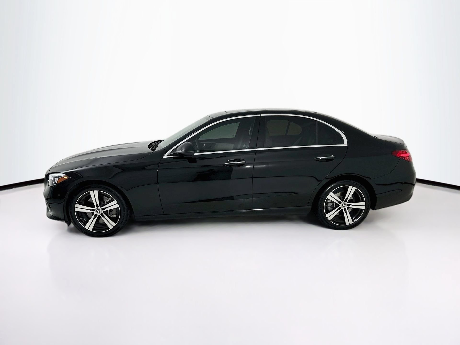 Certified 2025 Mercedes-Benz C 300 Sedan image 5