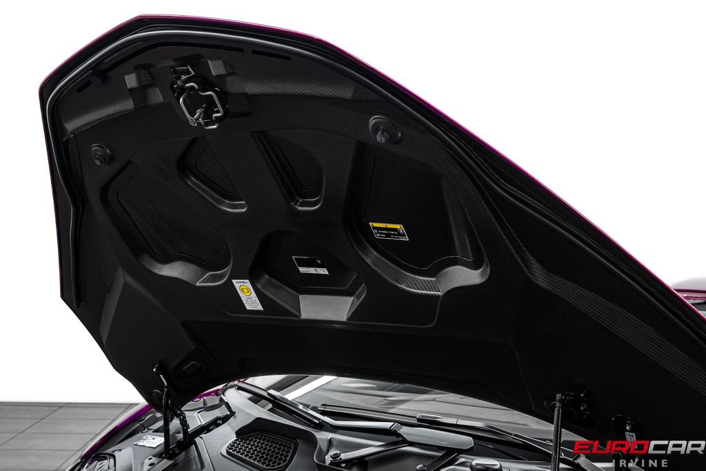 Used 2025 Lamborghini Revuelto AWD/4WD image 11