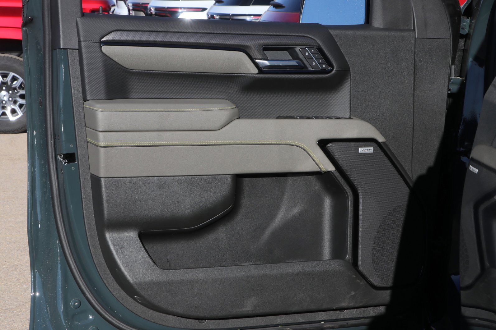New 2026 Chevrolet Silverado 1500 ZR2 w/ LPO, Dark Essentials Package image 10