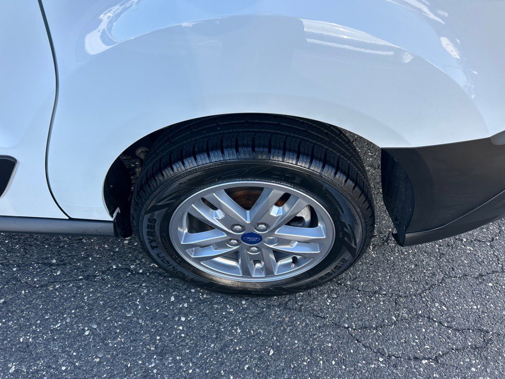 Used 2023 Ford Transit Connect XL image 30