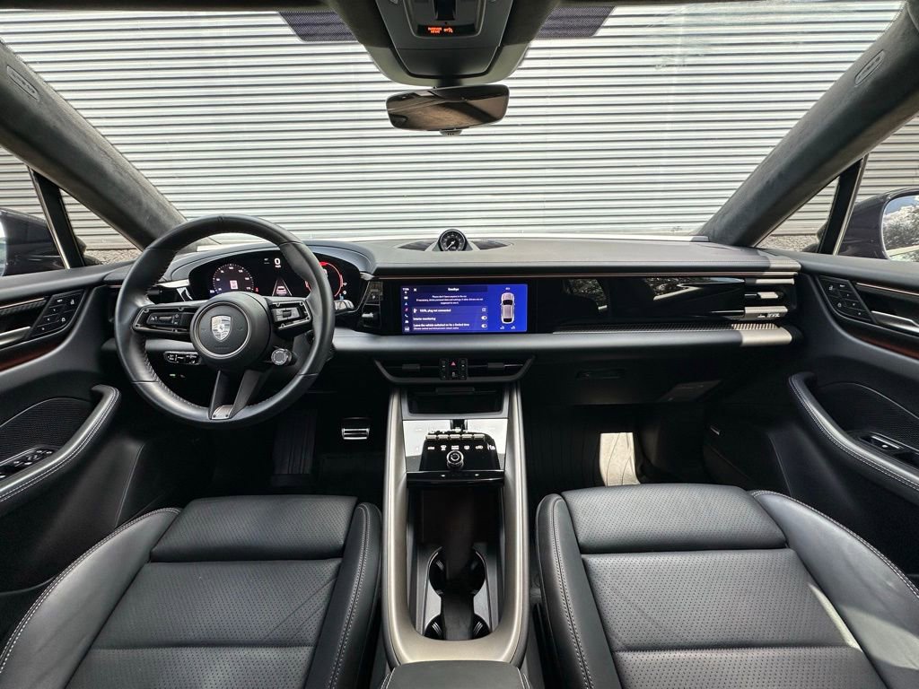 Certified 2024 Porsche Macan Turbo Electric image 6