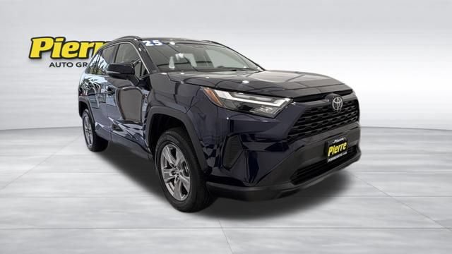 Used 2025 Toyota RAV4 XLE w/ Convenience Package AWD/4WD image 8