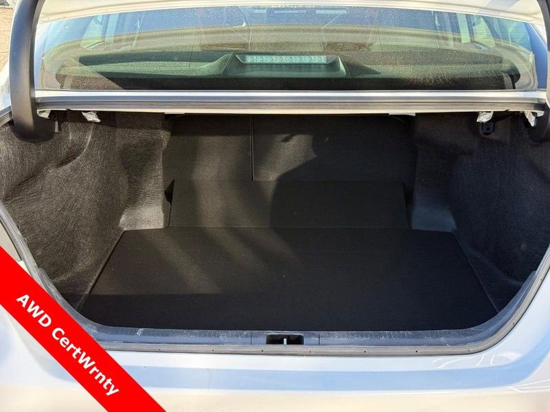 Used 2024 Toyota Camry SE image 9