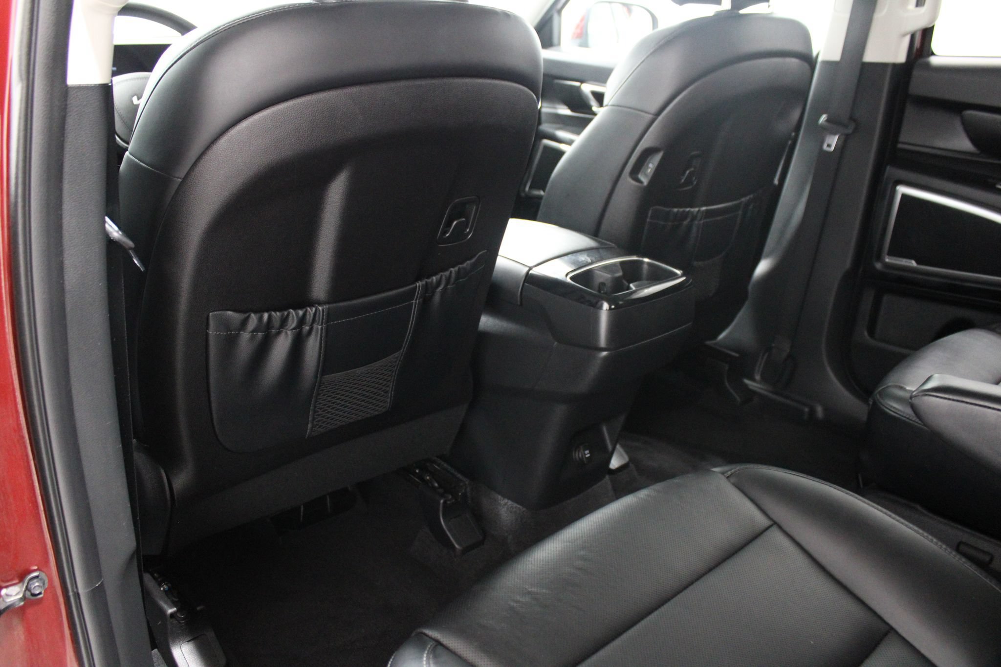 Used 2023 Kia Telluride S AWD/4WD image 16