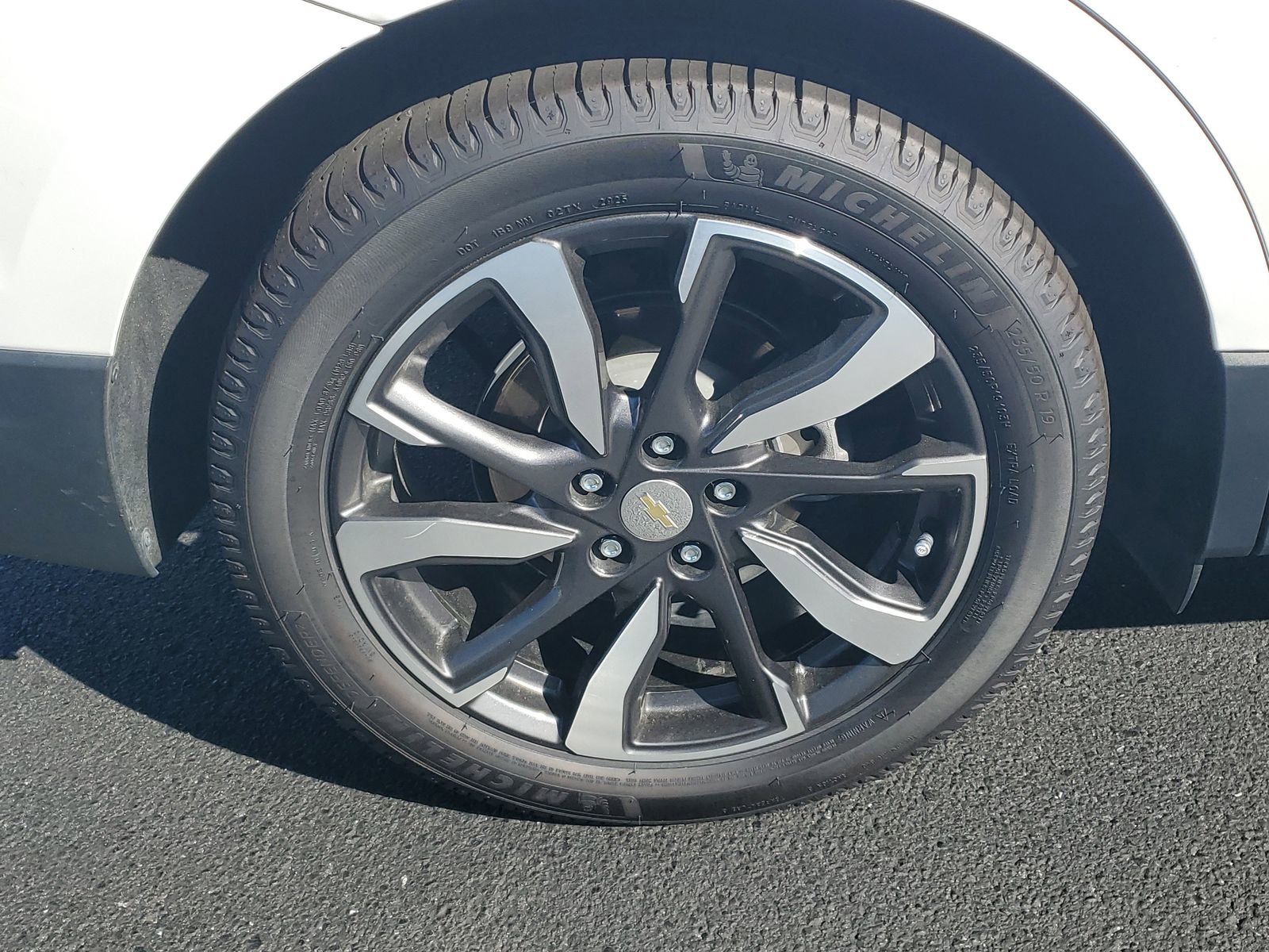 Used 2022 Chevrolet Equinox Premier image 5