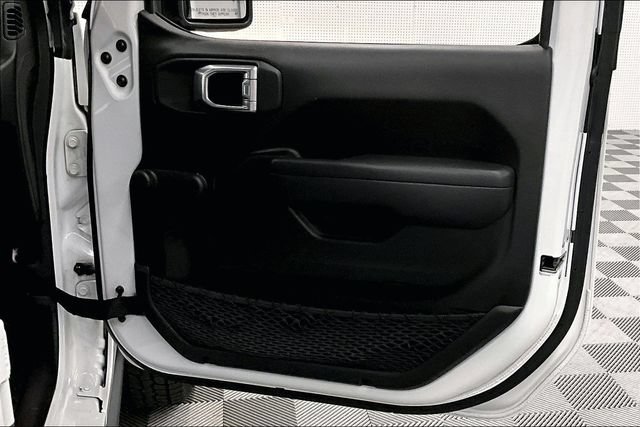Used 2022 Jeep Wrangler Unlimited Sport AWD/4WD image 21