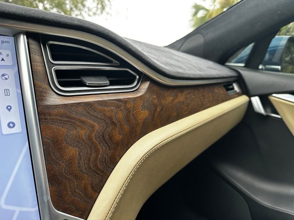 Used 2016 Tesla Model S 75D image 21