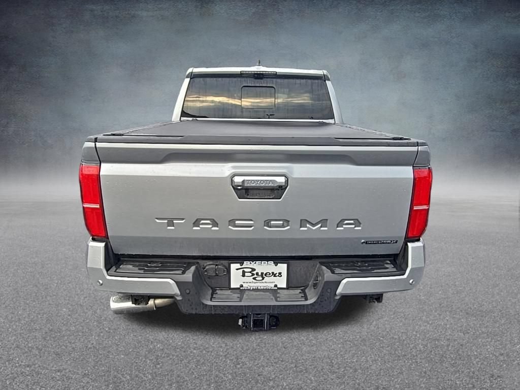 Used 2025 Toyota Tacoma Limited AWD/4WD image 7