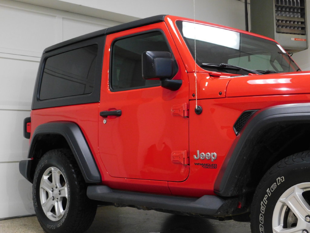 Used 2019 Jeep Wrangler Sport w/ Quick Order Package 23S AWD/4WD image 11