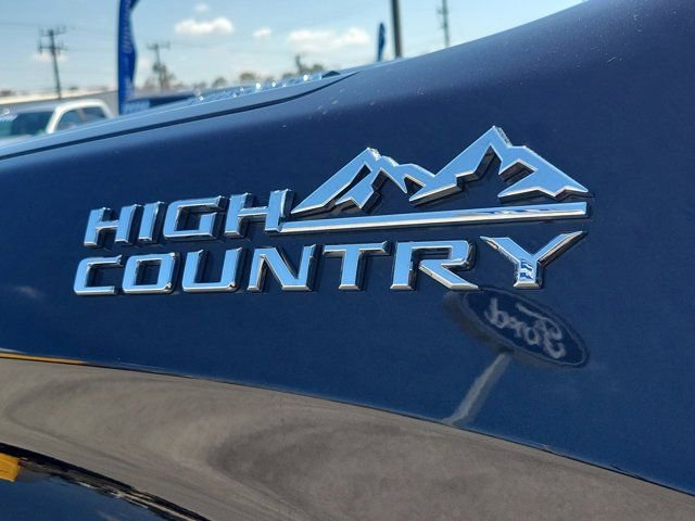 Used 2024 Chevrolet Silverado 1500 High Country image 8