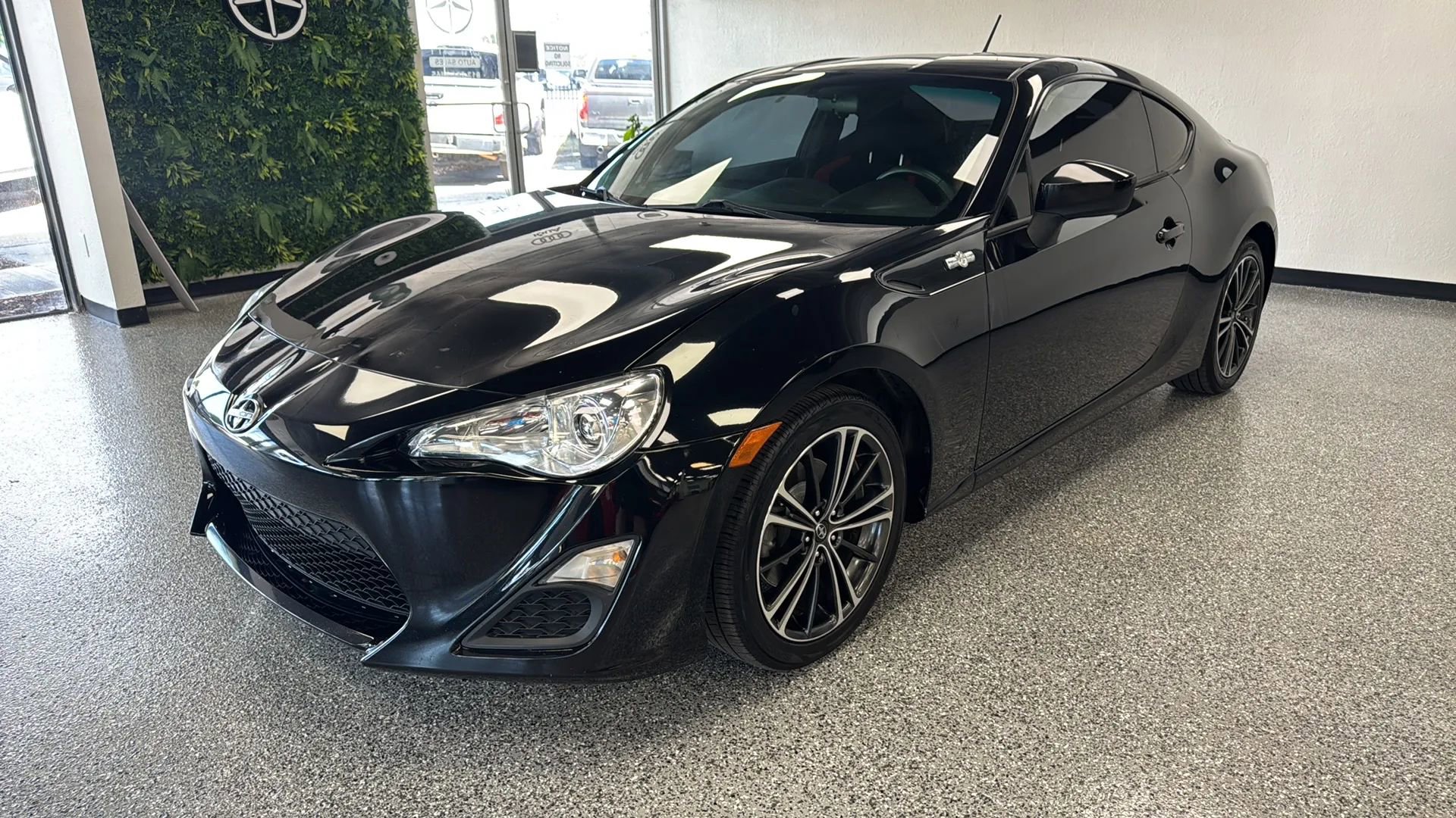 Used 2013 Scion FR-S RWD image 3