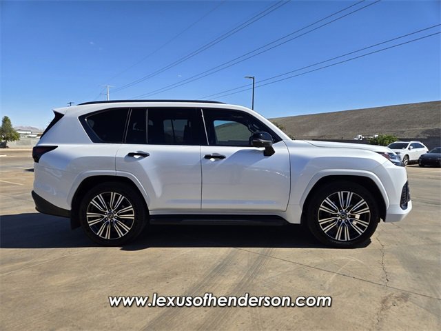 Certified 2025 Lexus LX 600 4WD w/ Appearance Package image 8