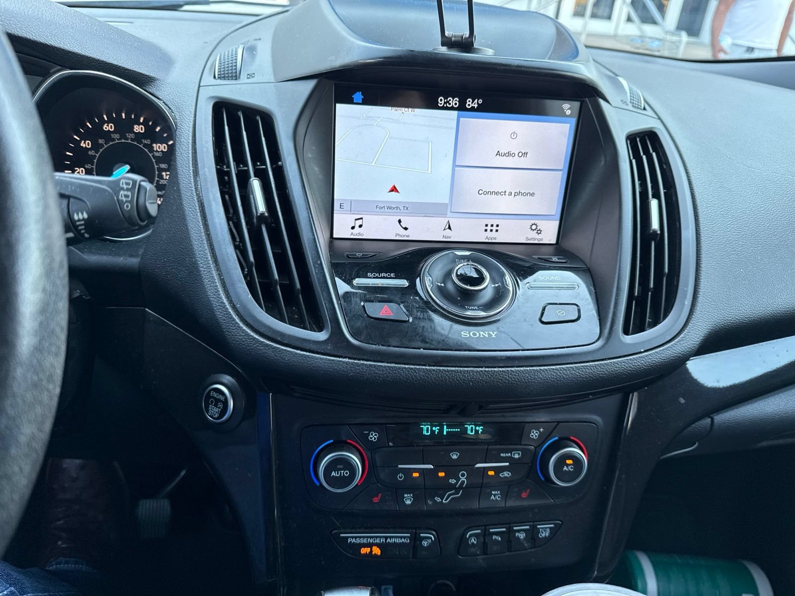 Used 2019 Ford Escape Titanium FWD image 18