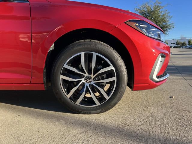 New 2026 Volkswagen Jetta SE image 8