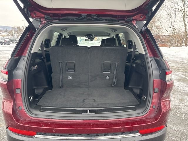 Used 2022 Jeep Grand Cherokee L Limited image 20