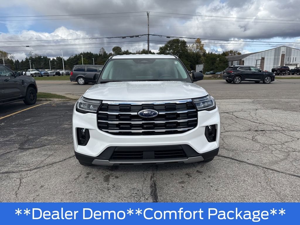 New 2026 Ford Explorer Active w/ Active Comfort Package image 8