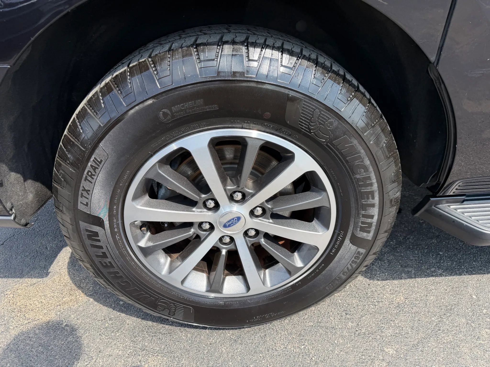 Used 2019 Ford Expedition Max XLT AWD/4WD image 56