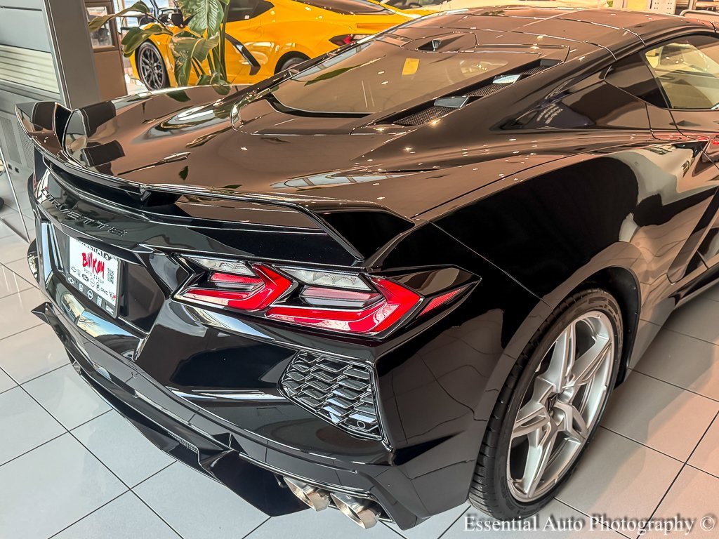 Used 2024 Chevrolet Corvette Stingray Coupe w/ Z51 Performance Package image 11