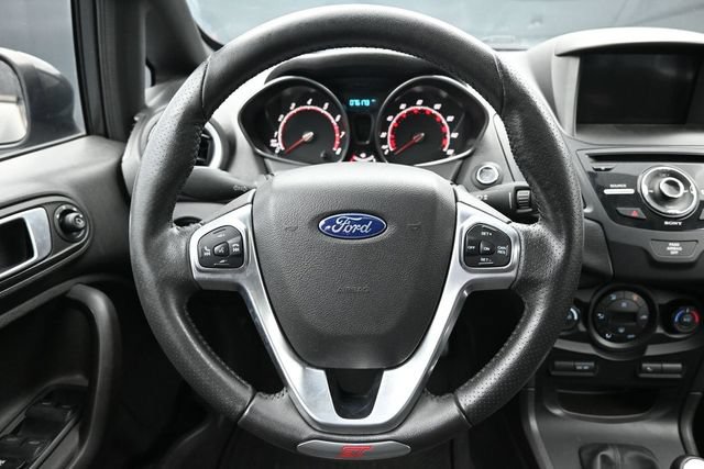 Used 2018 Ford Fiesta ST FWD image 16