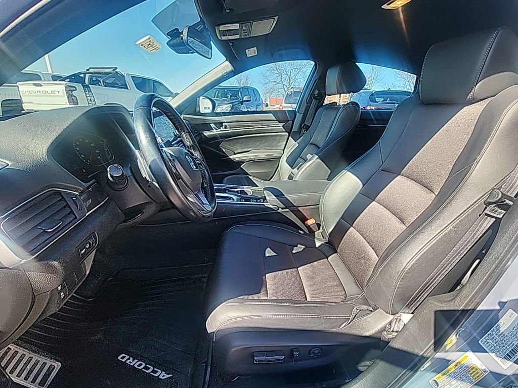 Used 2022 Honda Accord Sport image 13