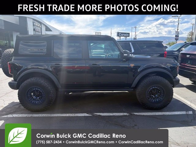 Used 2023 Ford Bronco Badlands AWD/4WD image 2