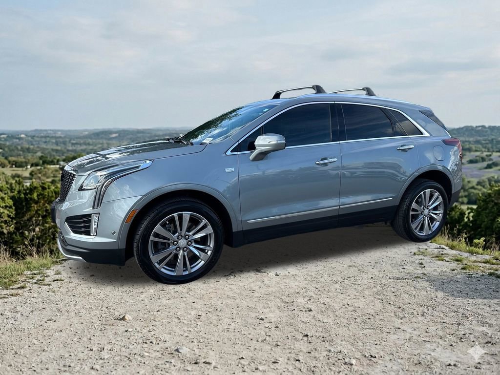 Used 2023 Cadillac XT5 Premium Luxury w/ Technology Package image 4