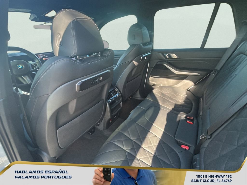 Used 2025 BMW X5 sDrive40i w/ M Sport Package RWD image 29