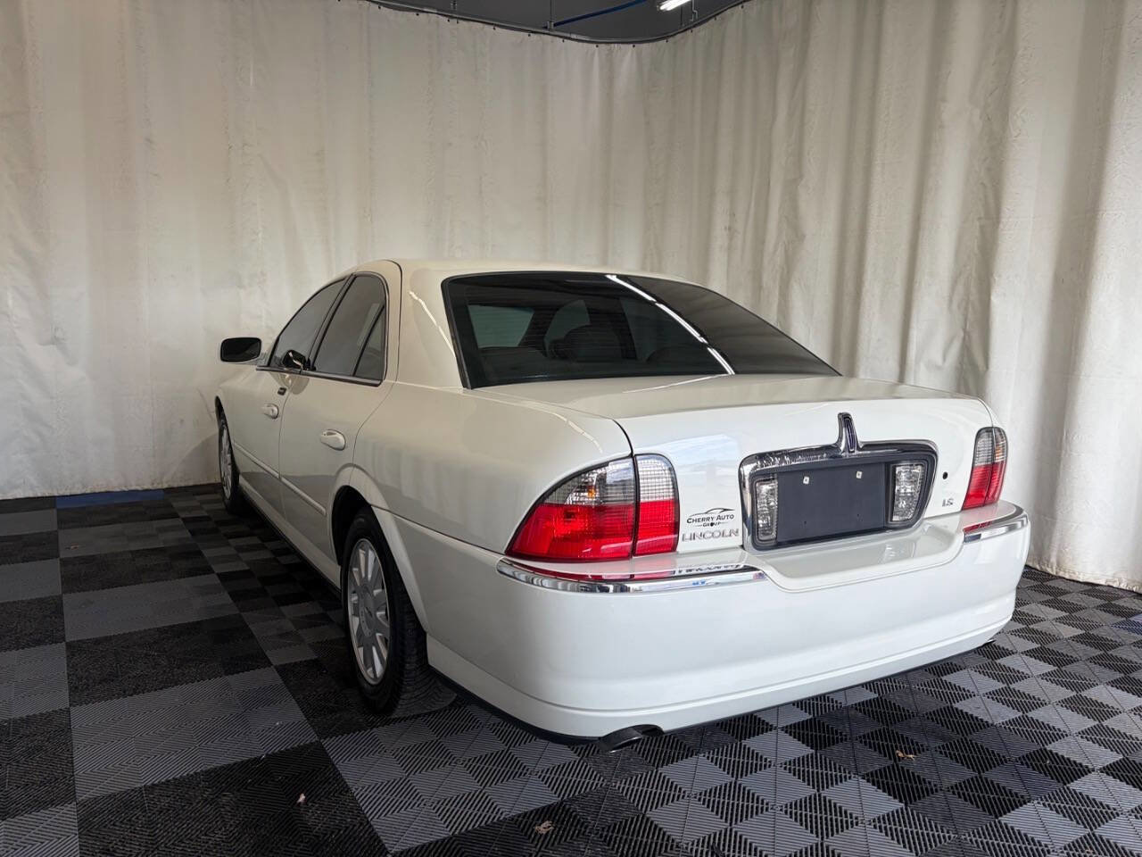 Used 2005 Lincoln LS Luxury 4dr Sedan V6 image 5