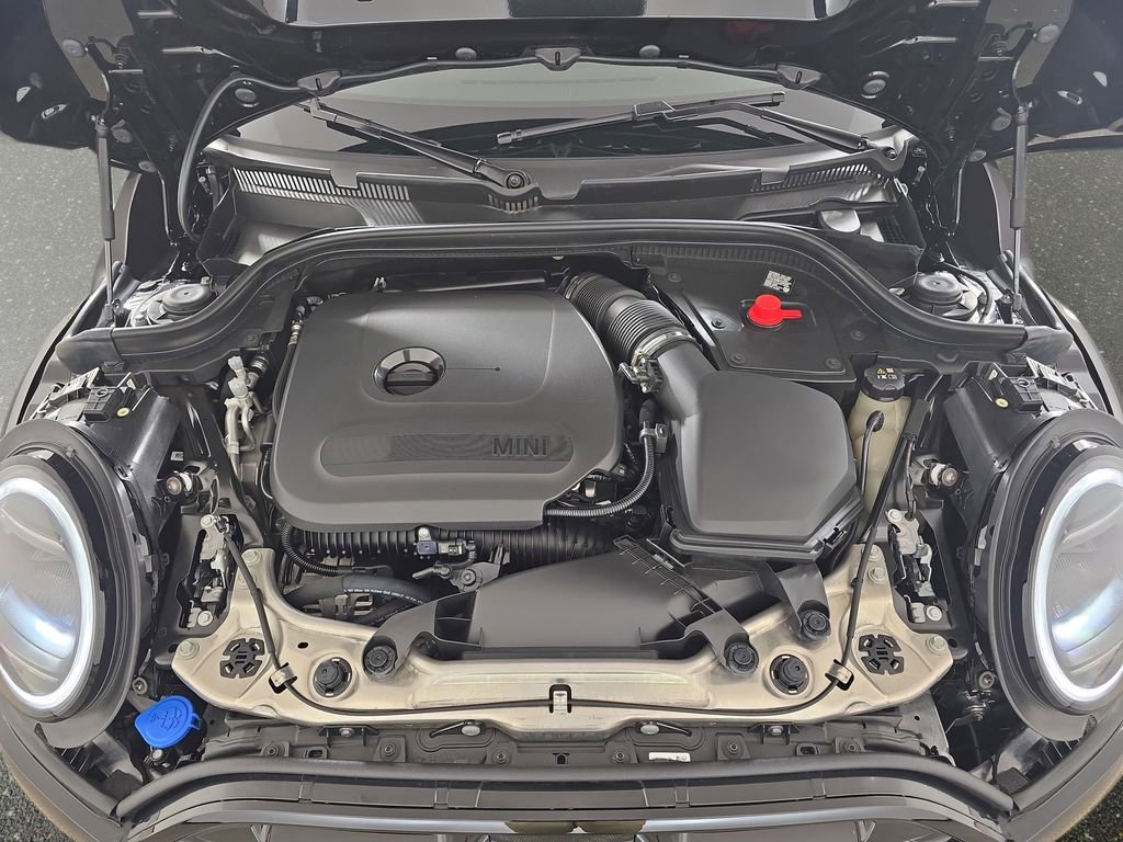 Used 2025 MINI Cooper John Cooper Works FWD image 33