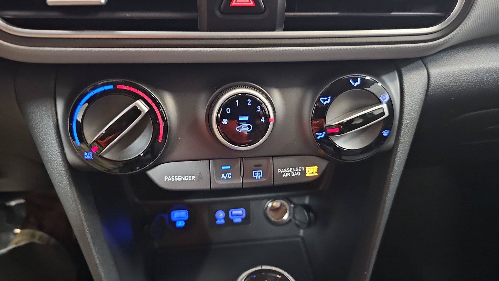 Used 2020 Hyundai Kona SEL FWD image 18