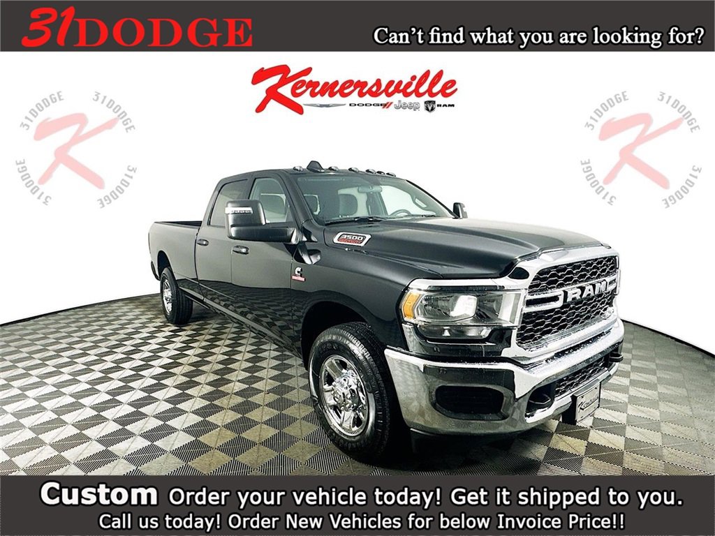 New 2024 RAM 3500 Tradesman w/ Chrome Appearance Group