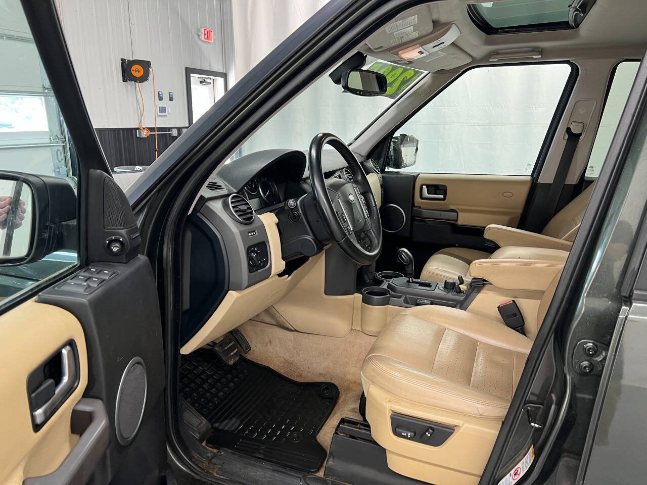 Used 2005 Land Rover LR3 SE AWD/4WD image 7