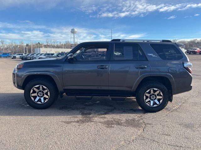 Used 2018 Toyota 4Runner TRD Off-Road Premium image 2