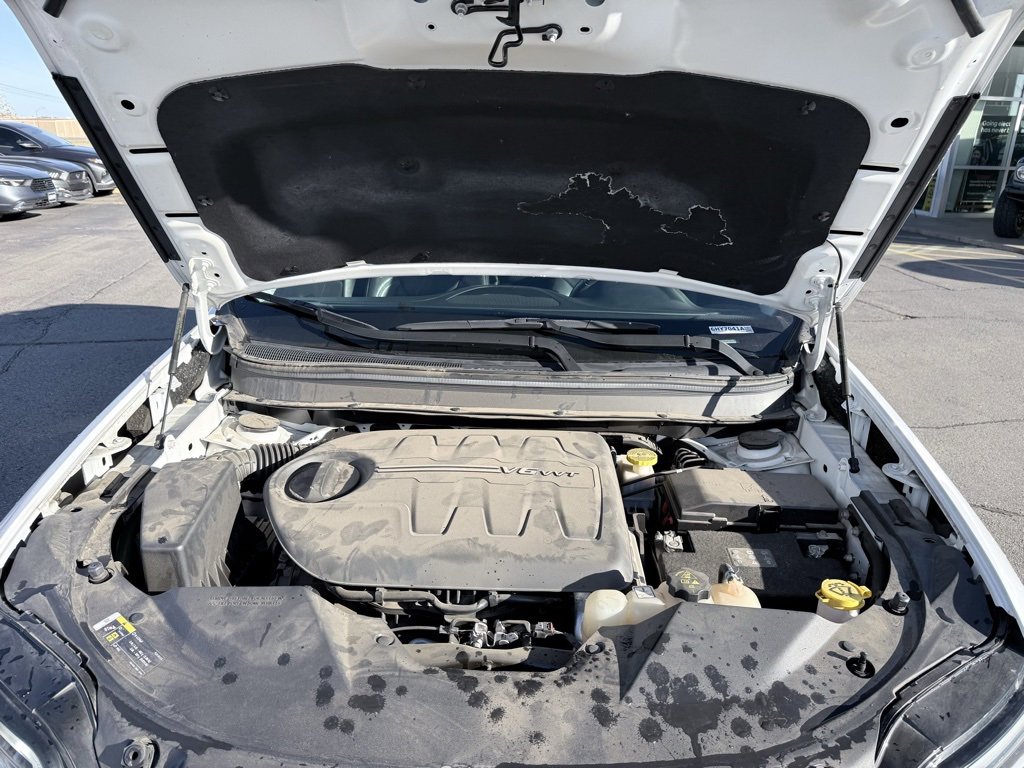 Used 2020 Jeep Cherokee Limited image 31