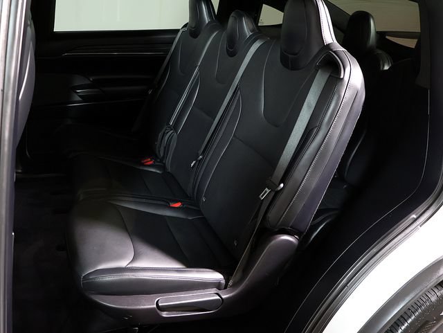 Used 2023 Tesla Model X AWD/4WD image 19