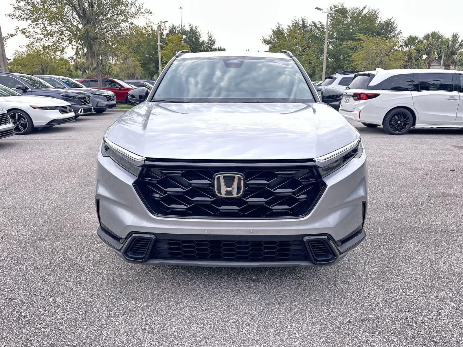Used 2025 Honda CR-V Sport image 9
